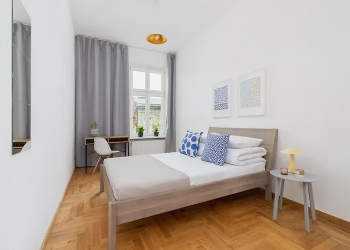 Two Bedroom Apartment - Sarego 28 Street
