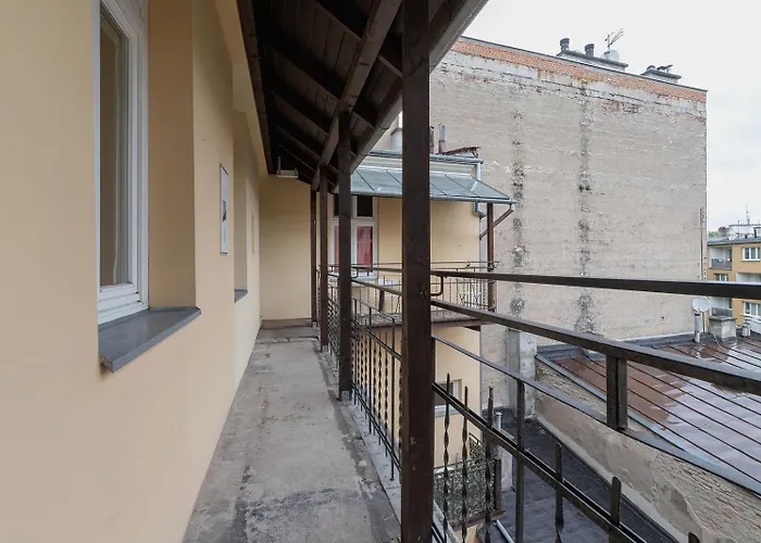 Two Bedroom Apartment - Sarego 28 Street